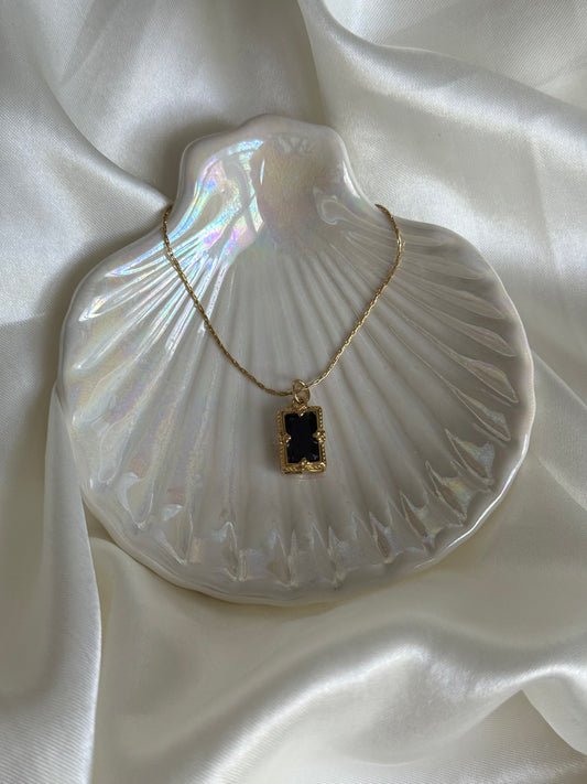 Black Vintage Gem Necklace