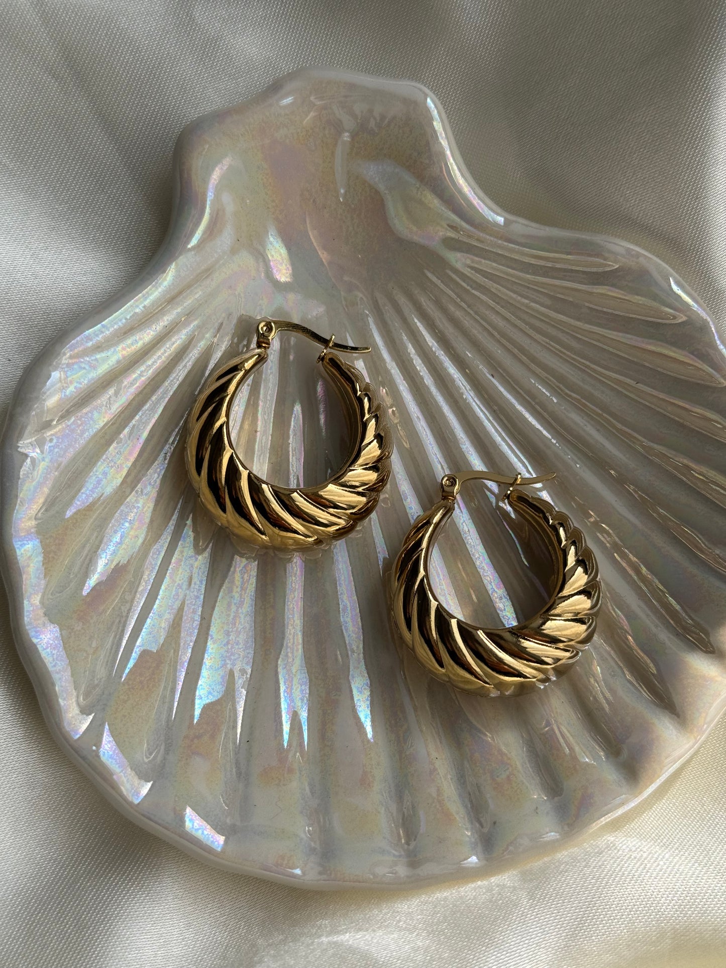 Thick Hoops