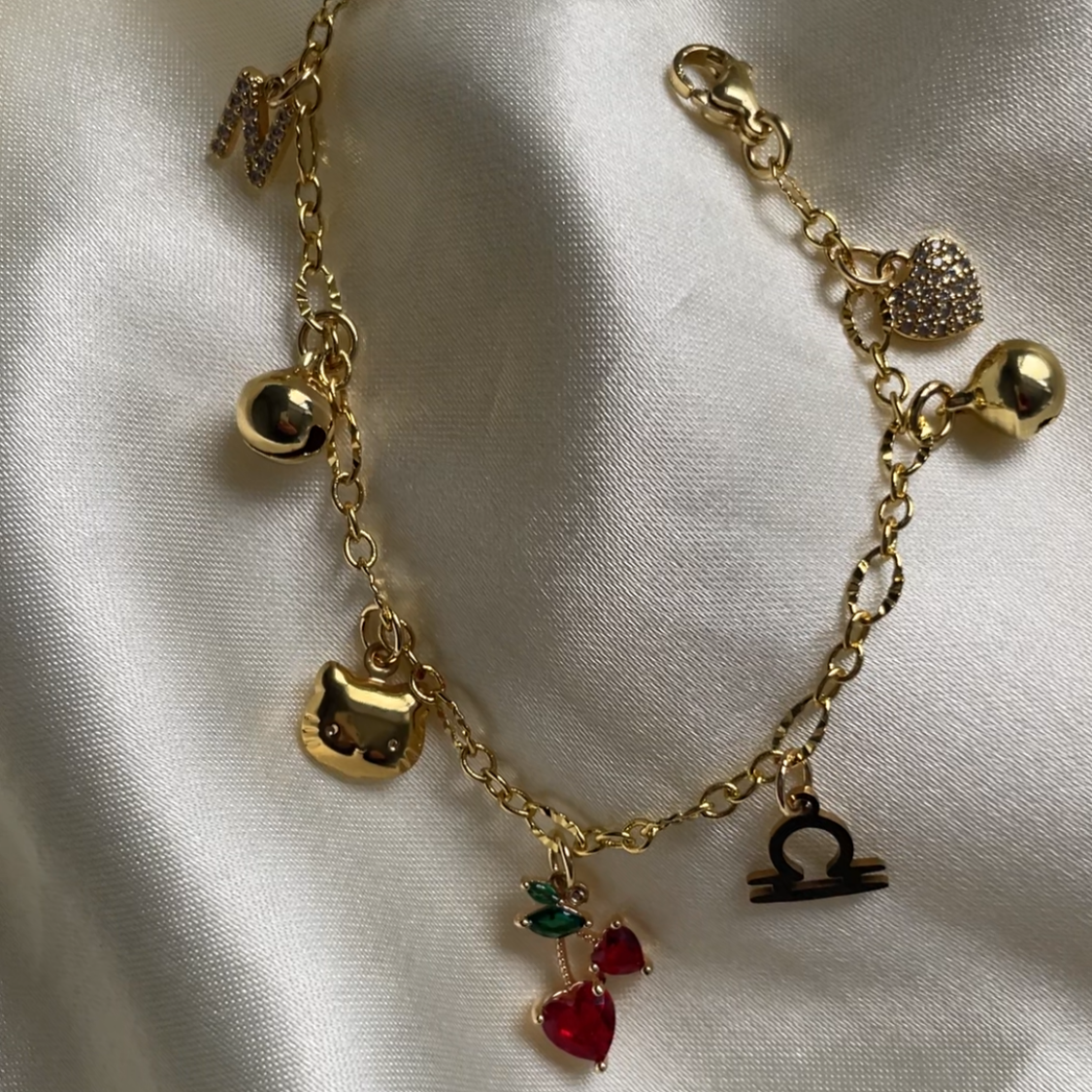 Create Your Own Charm Bell Bracelet (Chain)