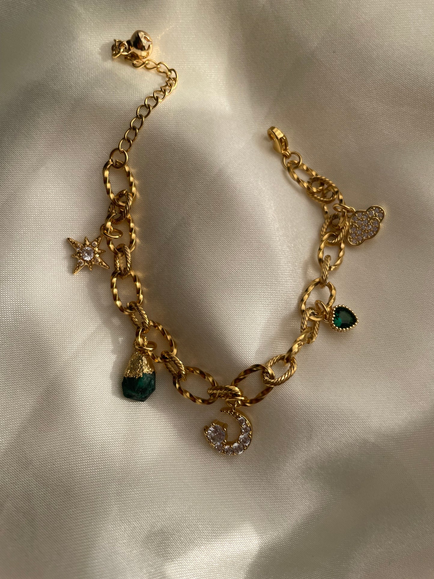 The Dreamer Bracelet (More Colors)
