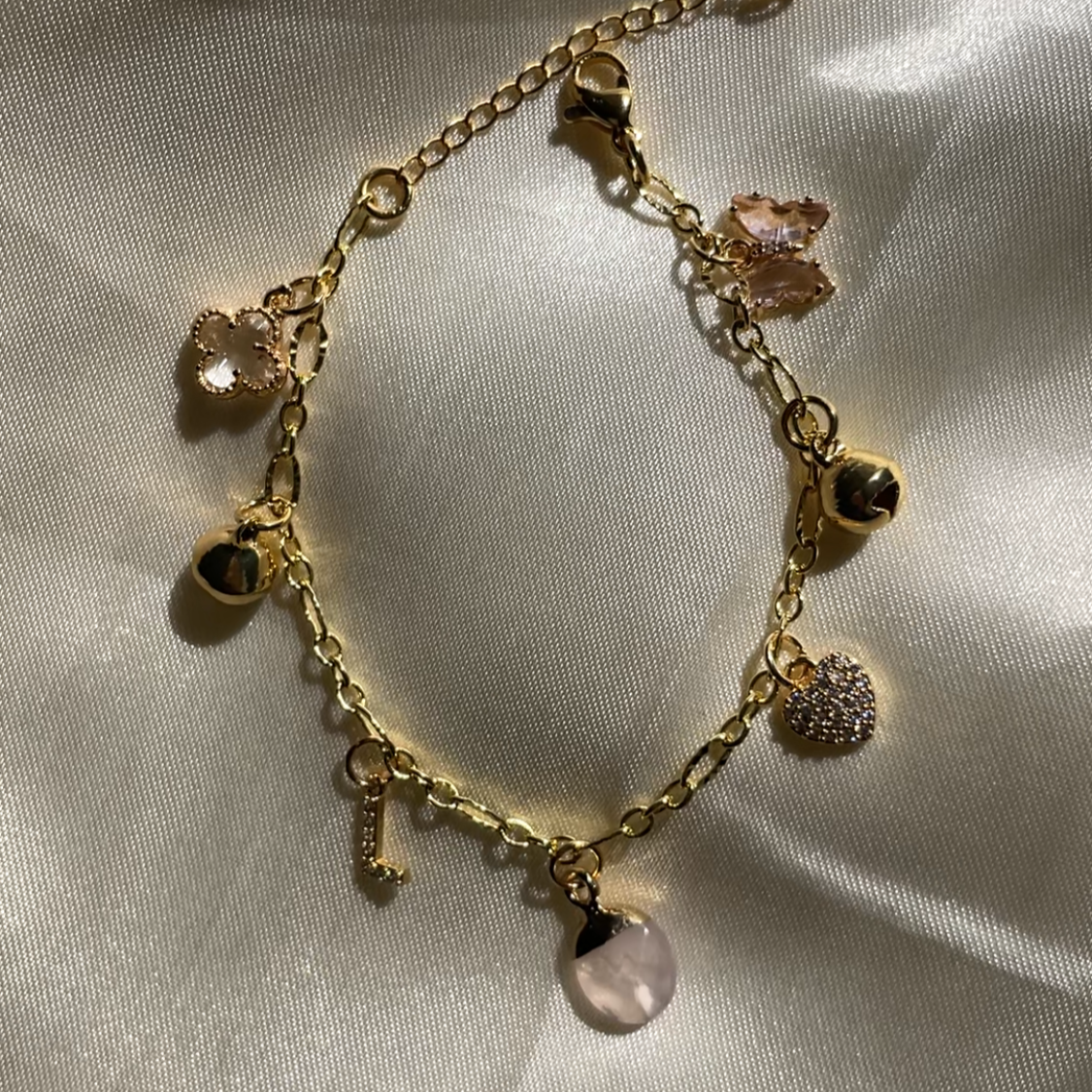 Create Your Own Charm Bell Bracelet (Chain)