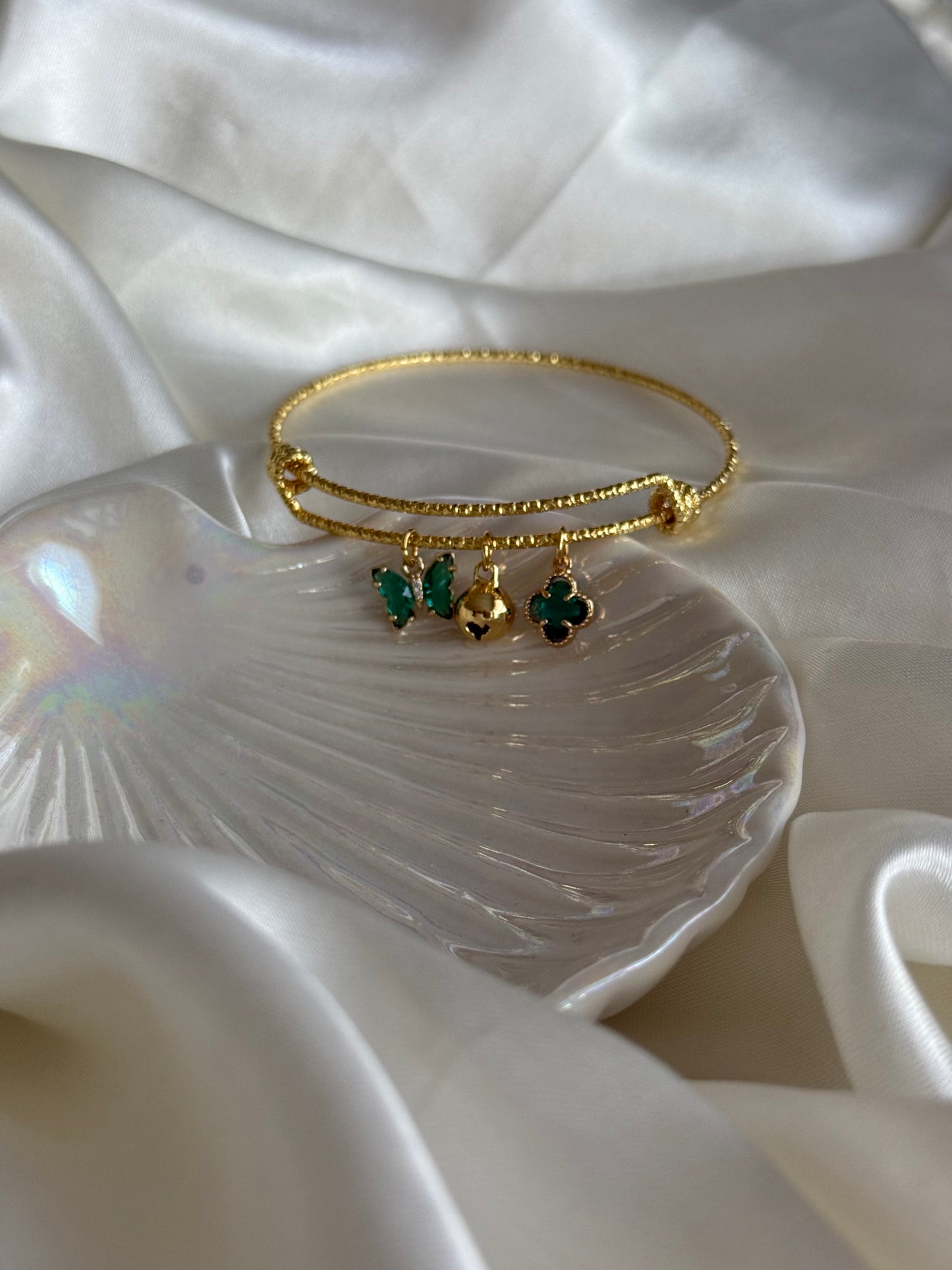 Aria Bracelet ~ Butterfly x Clover