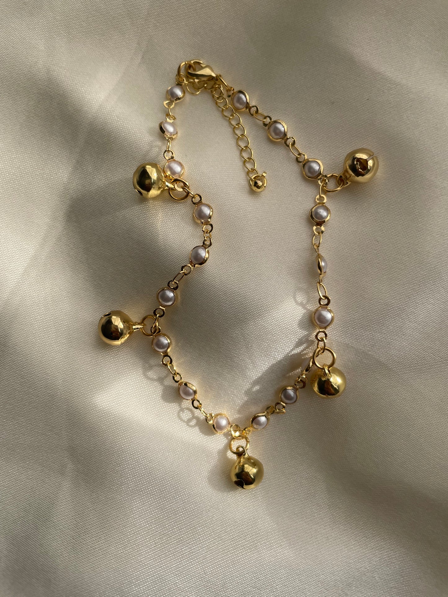 Pearl Chain Bell Anklet