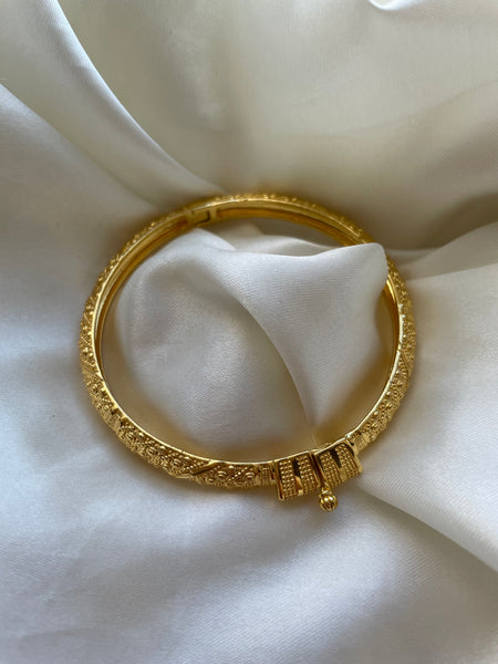 Apsara Bangle