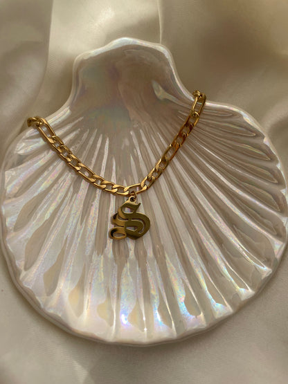 Vintage OE English Necklace