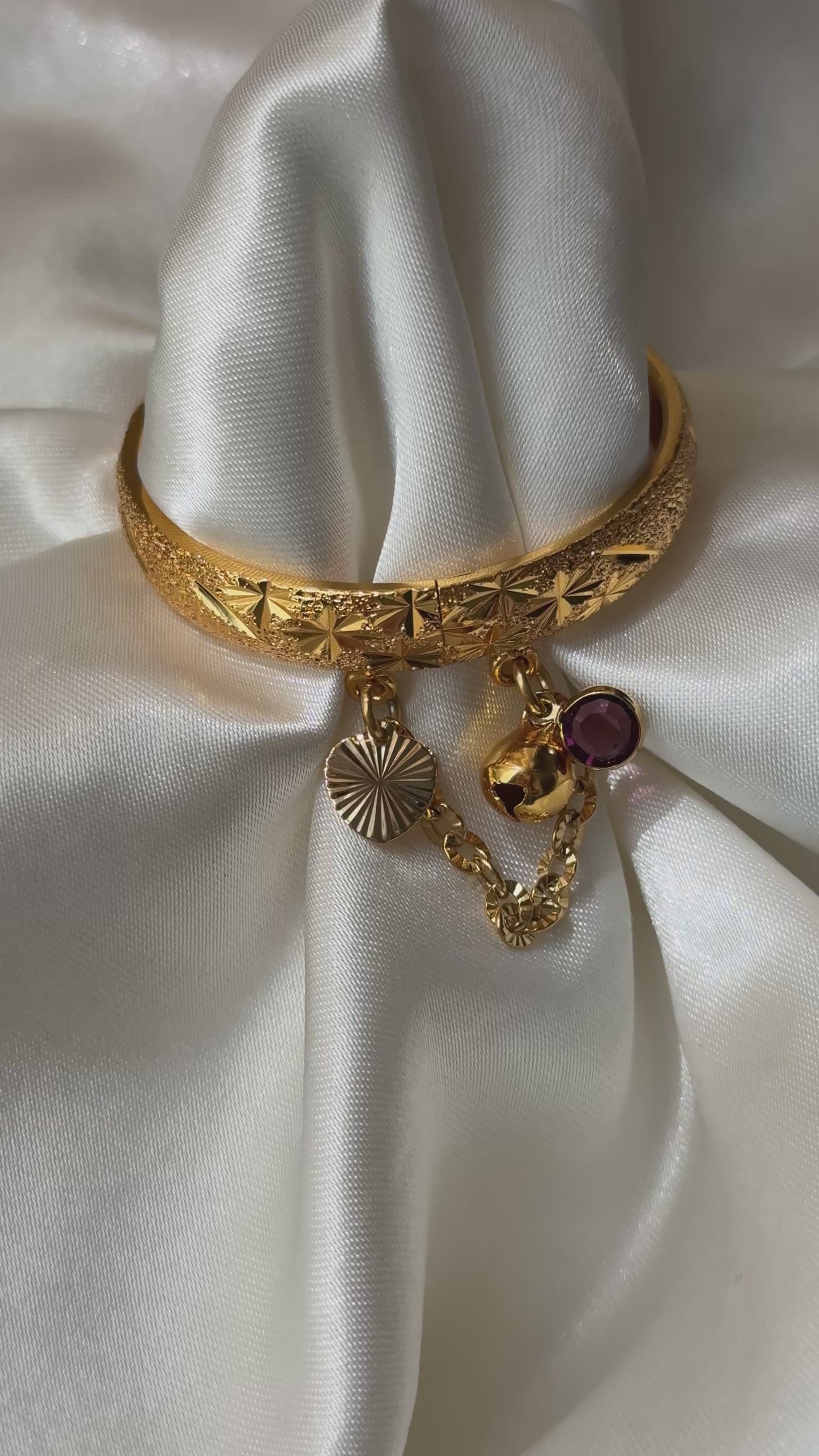 Toddler Amara Bangle Keepsake | Round Birthstone